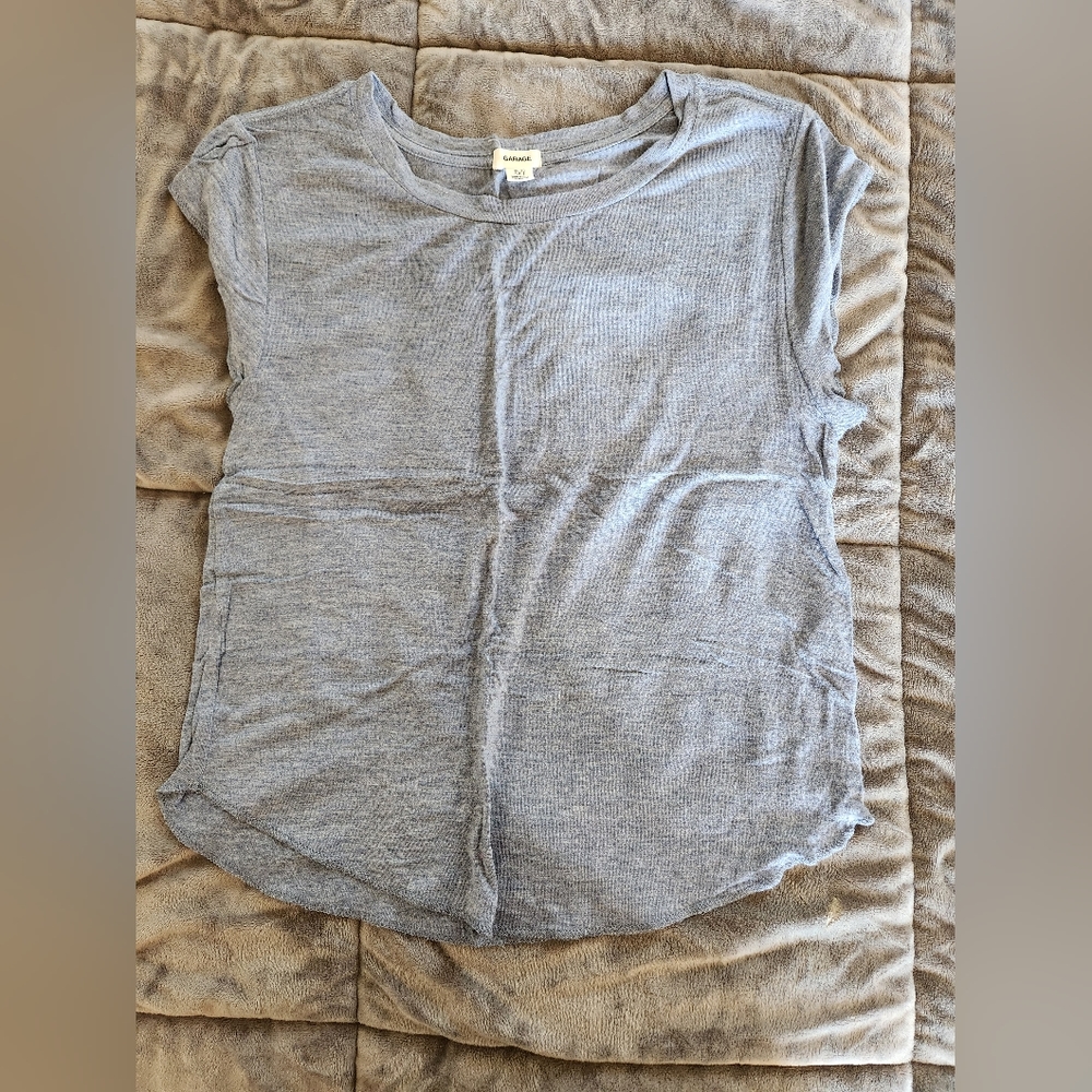 Garage T-shirt Size XS